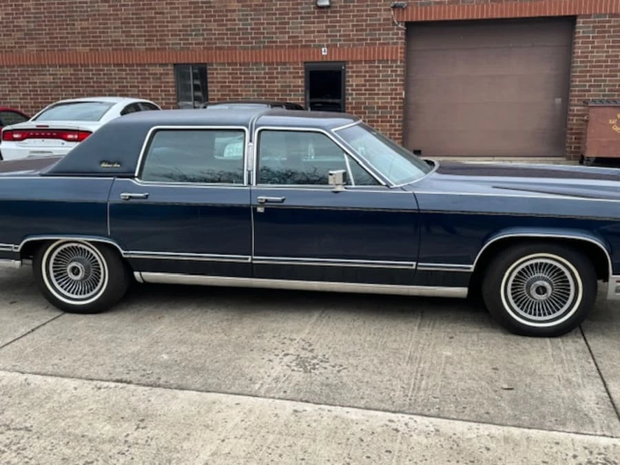 1979 Lincoln Continental 5th Gen - Image 10 of 31