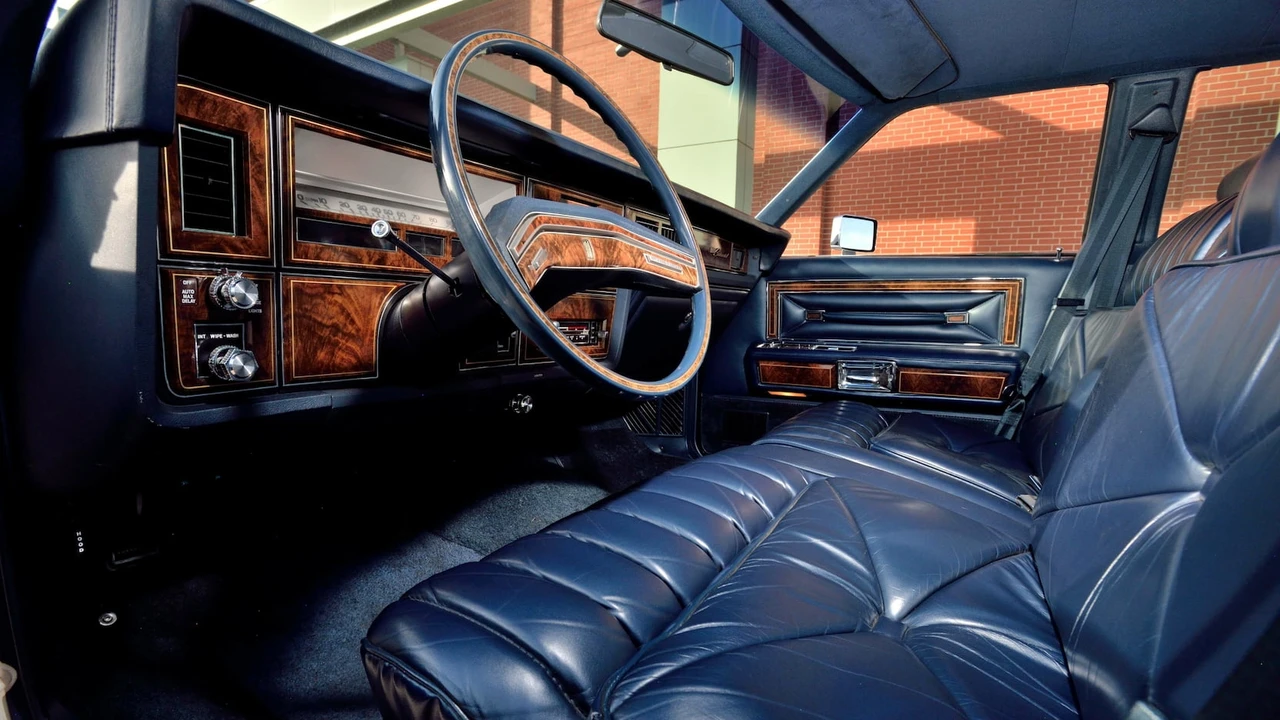 1979 Lincoln Continental Mark V - Image 22 of 27