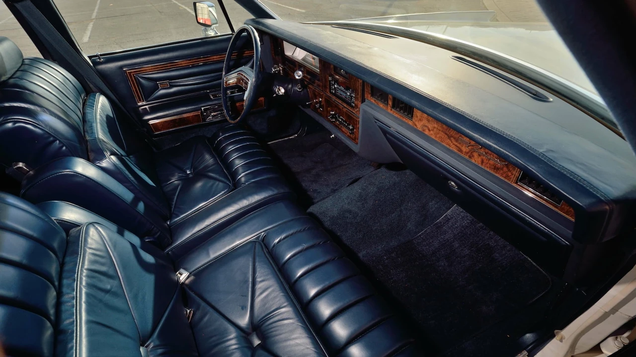 1979 Lincoln Continental Mark V - Image 26 of 27