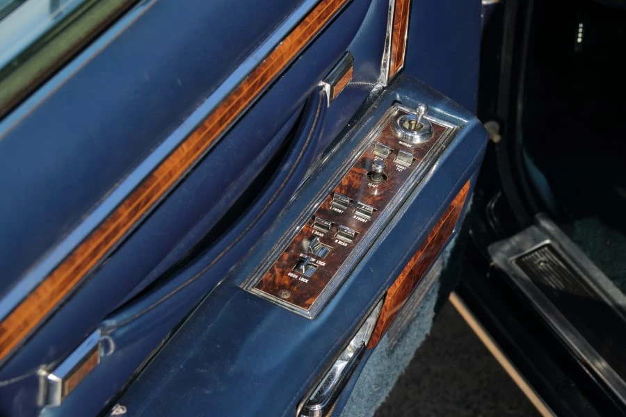 1979 Lincoln Continental 5th Gen - Image 21 of 31