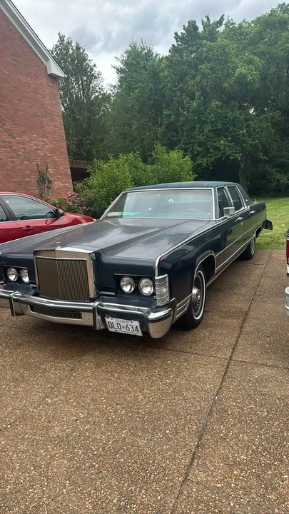 1979 Lincoln Continental 5th Gen - Image 3 of 10