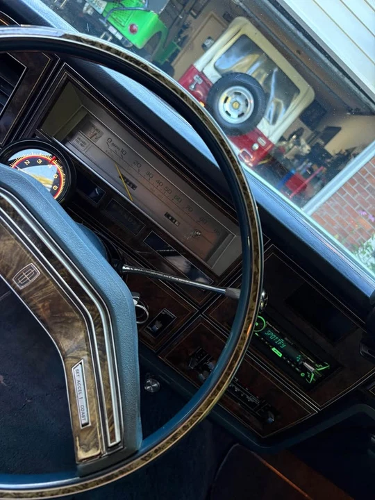 1979 Lincoln Continental 5th Gen - Image 9 of 11