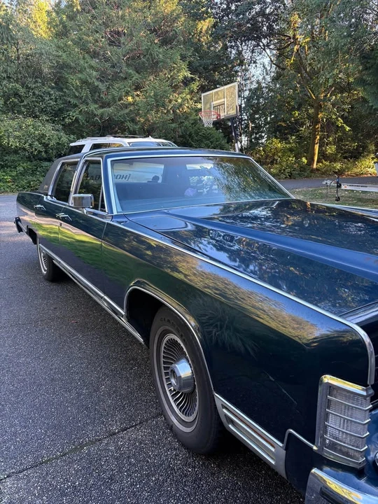 1979 Lincoln Continental 5th Gen - Image 2 of 11