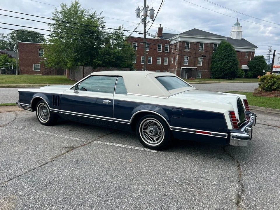 1979 Lincoln Continental Mark V - Image 7 of 20