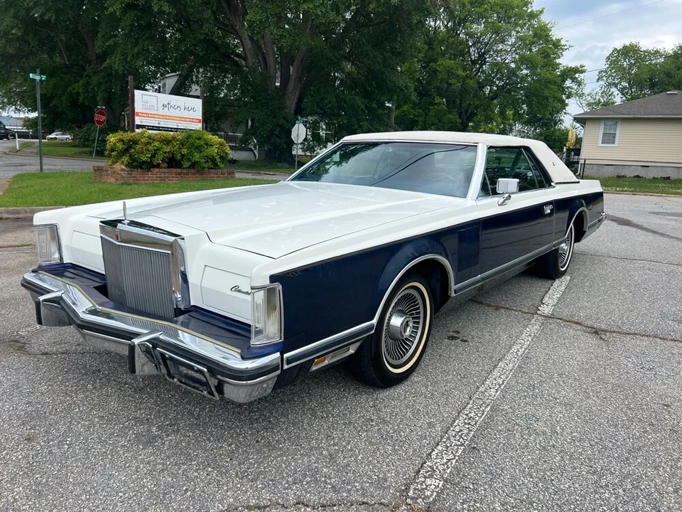 1979 Lincoln Continental Mark V - Image 9 of 20