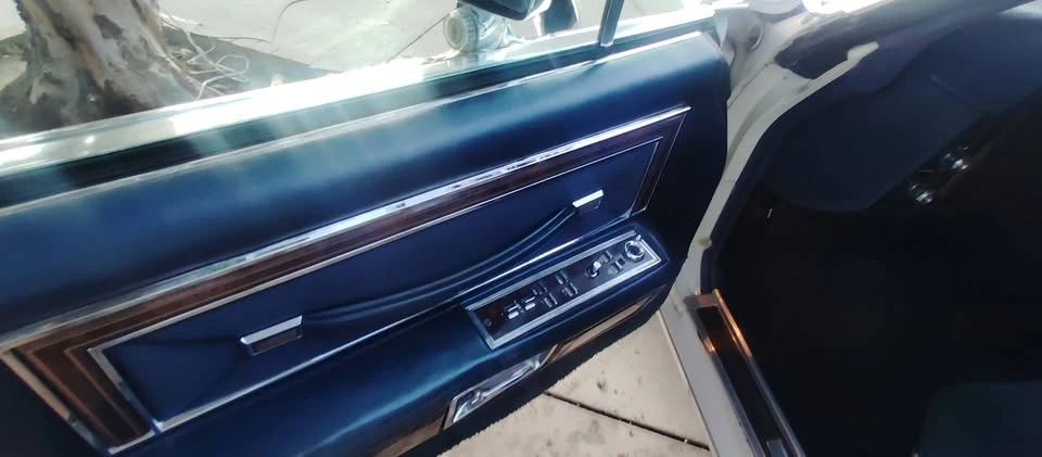 1979 Lincoln Continental 5th Gen - Image 12 of 20