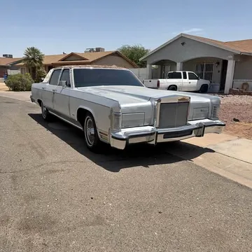 1979 Lincoln Continental Executive Sedan 4D