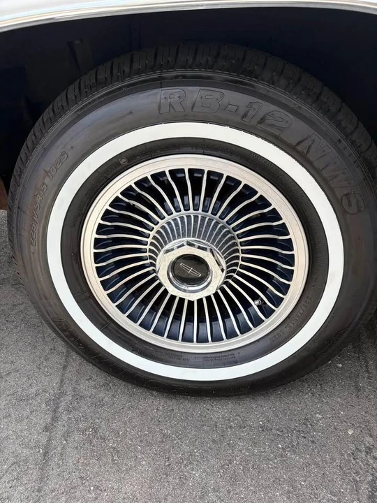 1979 Lincoln Continental 5th Gen - Image 6 of 12