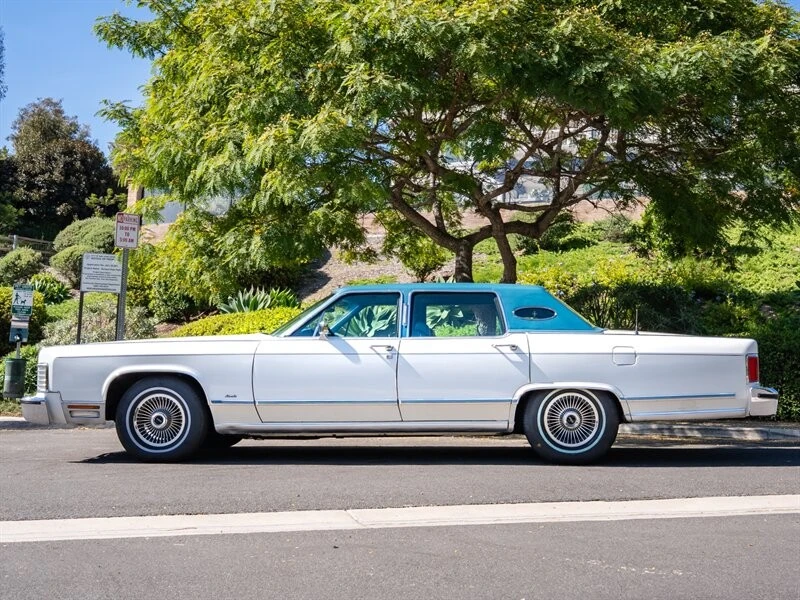 1979 Lincoln Continental 5th Gen - Image 18 of 21