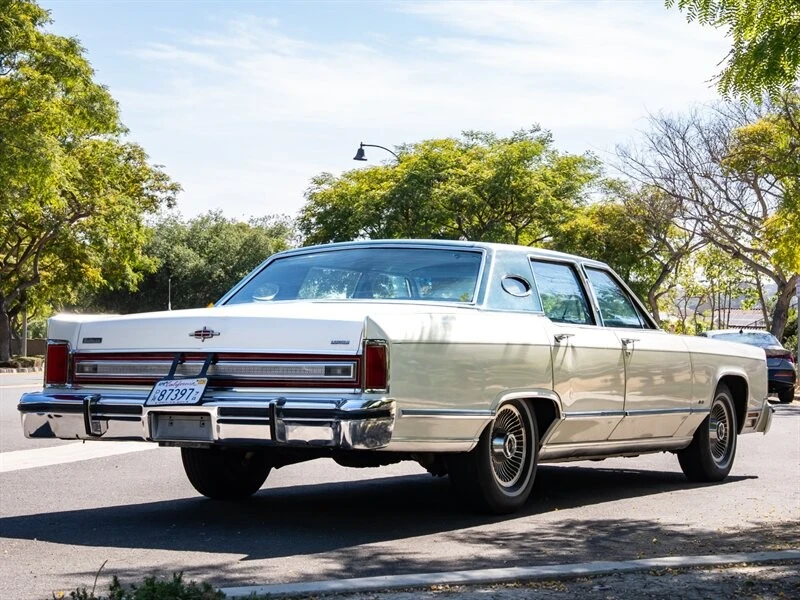1979 Lincoln Continental 5th Gen - Image 17 of 21