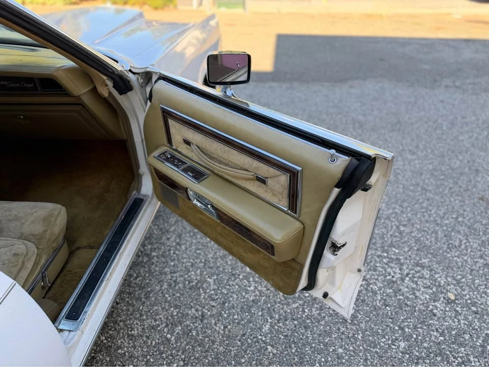 1979 Lincoln Continental 5th Gen - Image 8 of 20