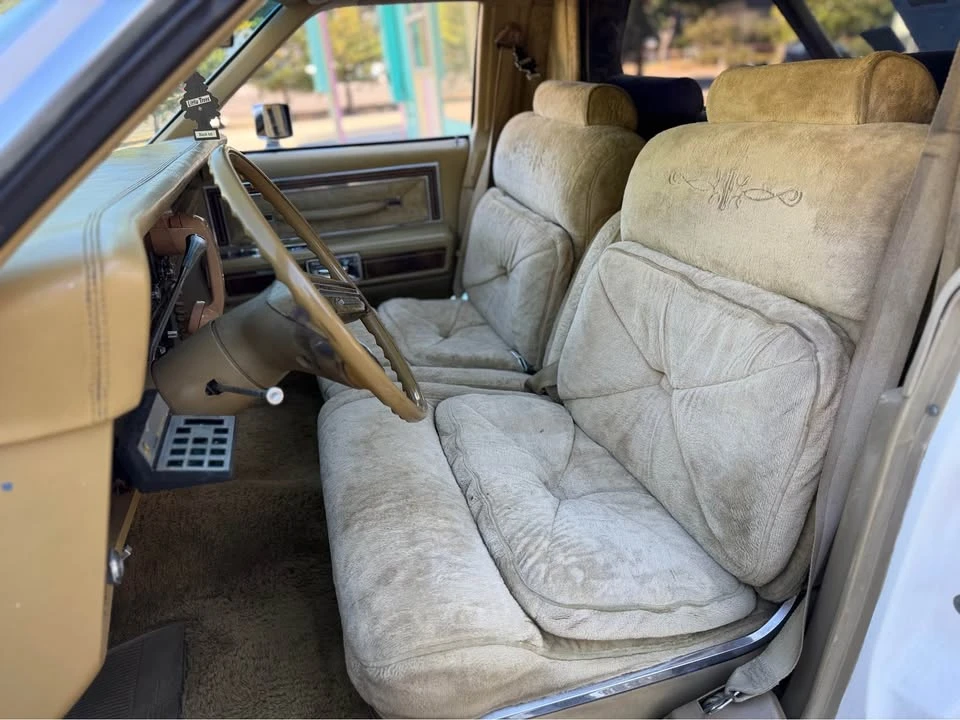 1979 Lincoln Continental 5th Gen - Image 15 of 20
