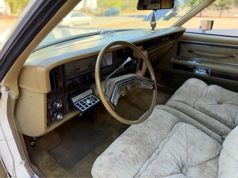 1979 Lincoln Continental 5th Gen - Image 16 of 20