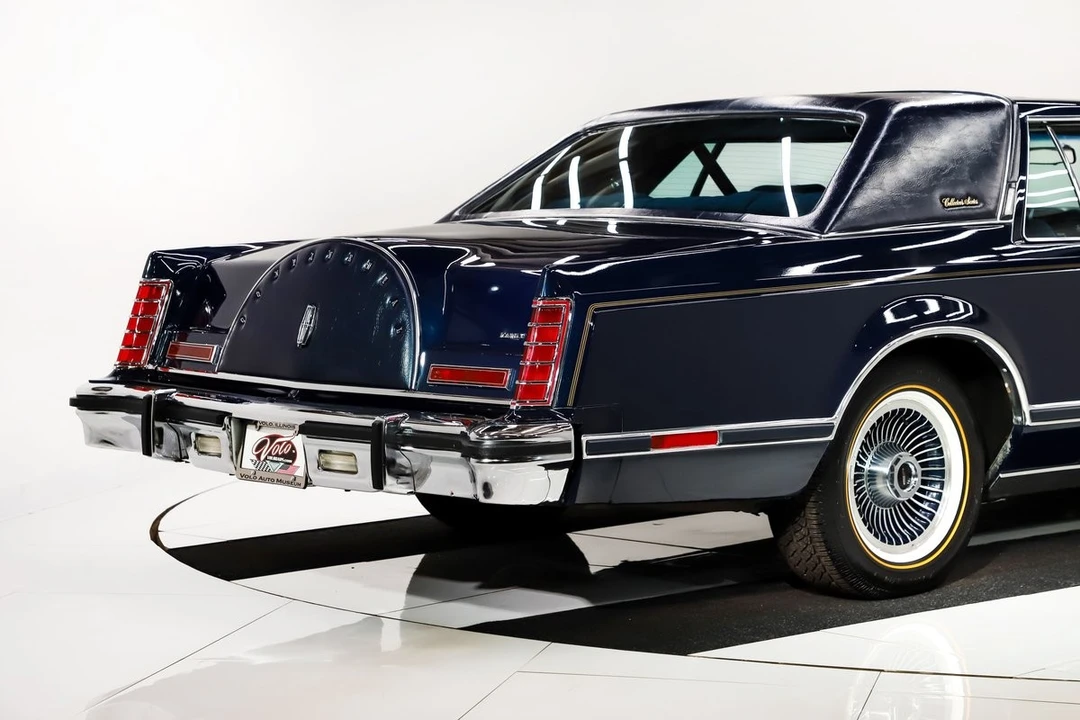 1979 Lincoln Continental Mark V - Image 20 of 21