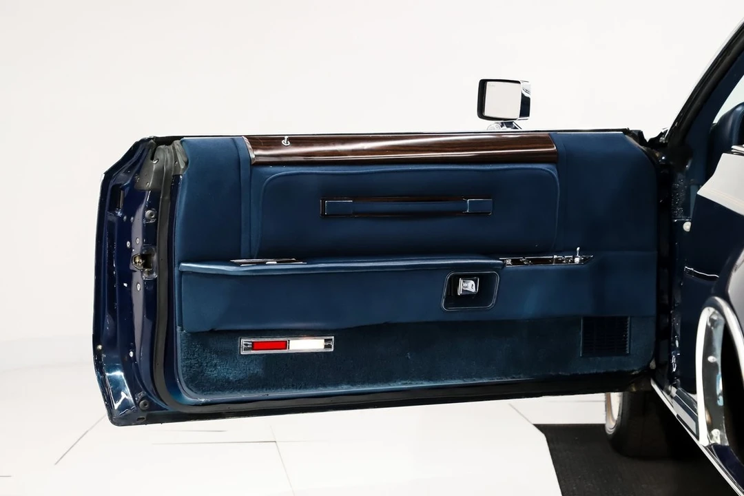 1979 Lincoln Continental Mark V - Image 8 of 21