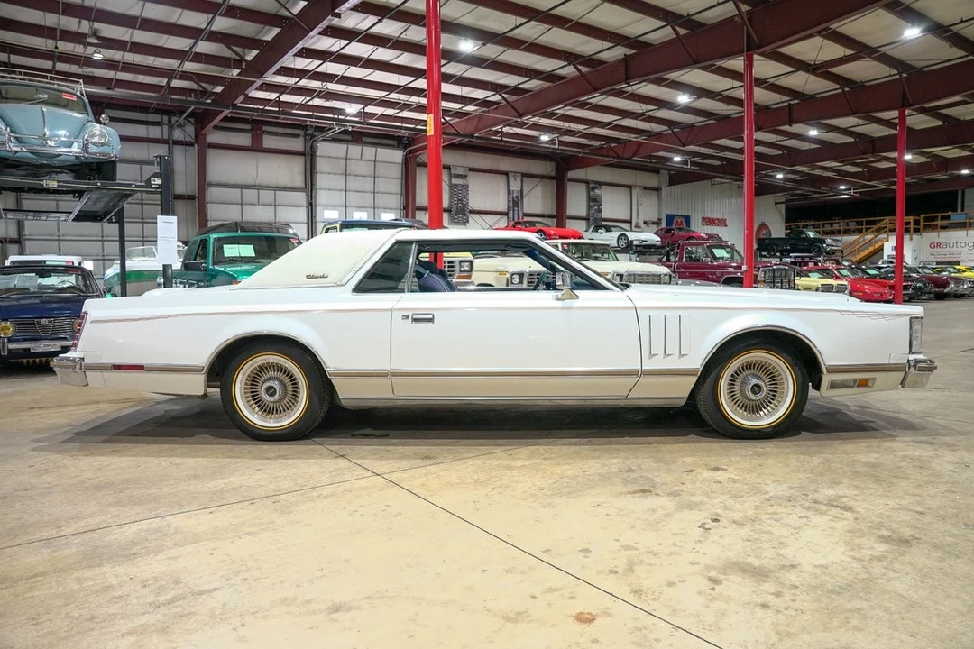 1979 Lincoln Continental Mark V - Image 5 of 10