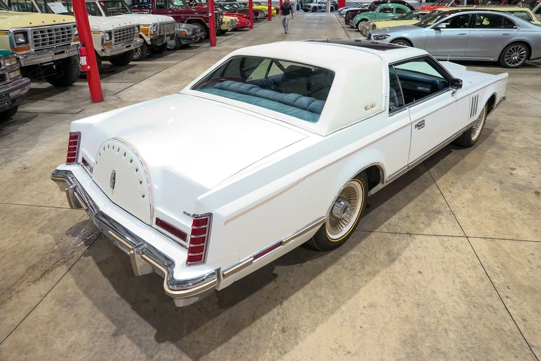 1979 Lincoln Continental Mark V - Image 9 of 10