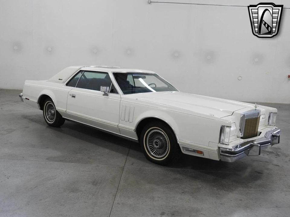 1979 Lincoln Continental Mark V - Image 8 of 12