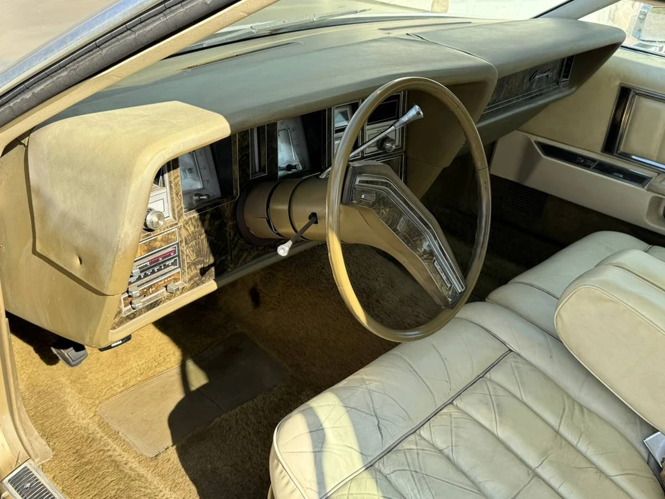 1979 Lincoln Continental Mark V - Image 4 of 23