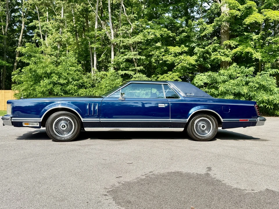 1979 Lincoln Continental Mark V - Image 6 of 31