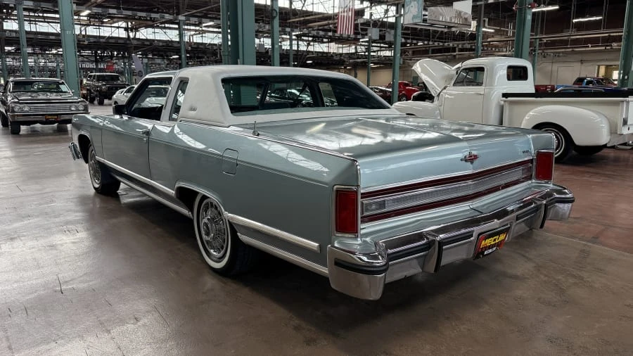 1979 Lincoln Continental Mark V - Image 4 of 11
