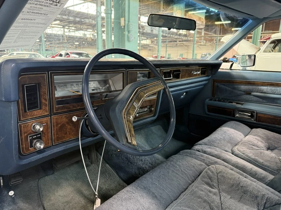 1979 Lincoln Continental Mark V - Image 6 of 11
