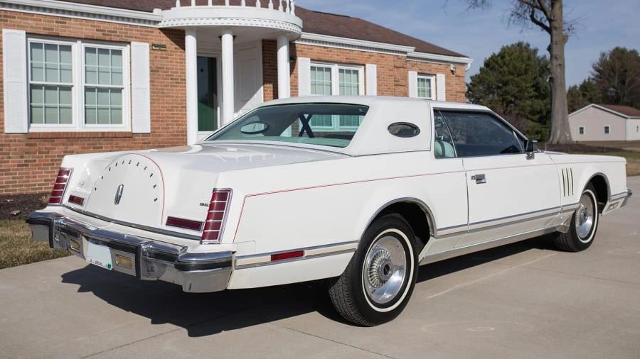 1979 Lincoln Continental Mark V - Image 3 of 31