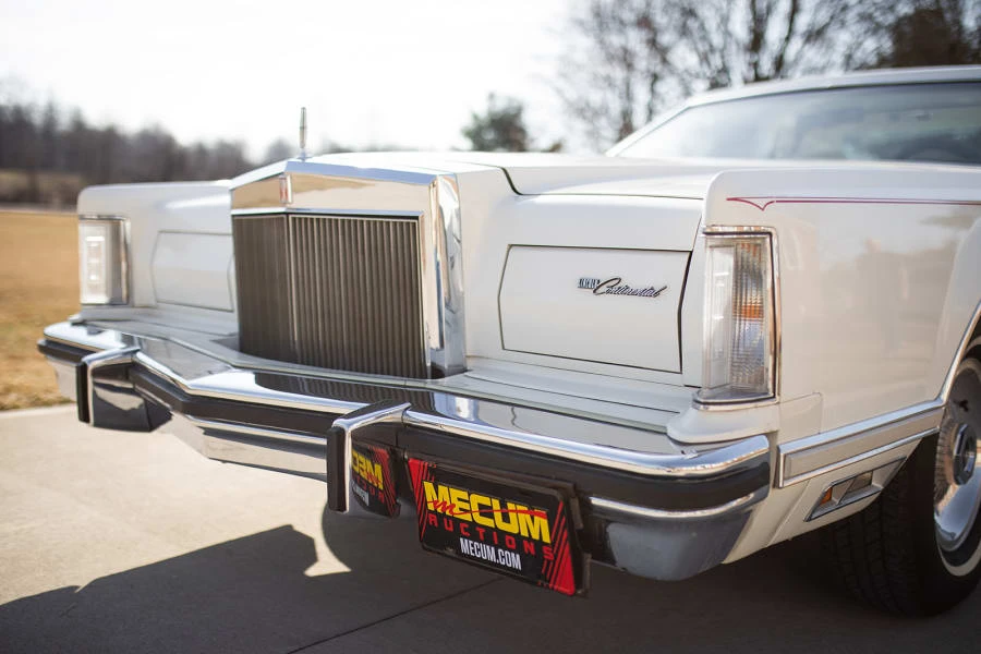 1979 Lincoln Continental Mark V - Image 13 of 31