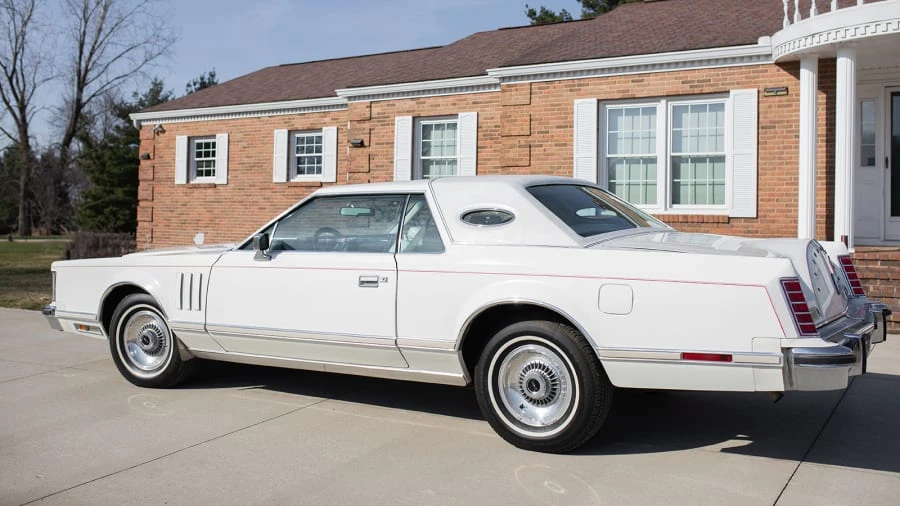 1979 Lincoln Continental Mark V - Image 8 of 31