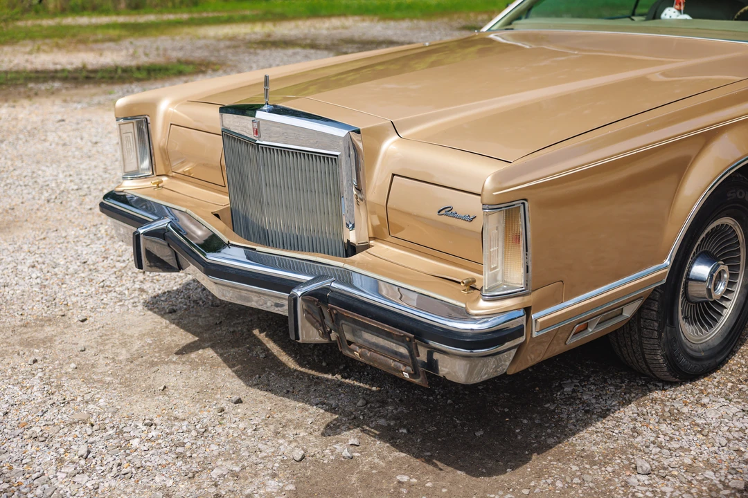 1979 Lincoln Continental Mark V - Image 14 of 31