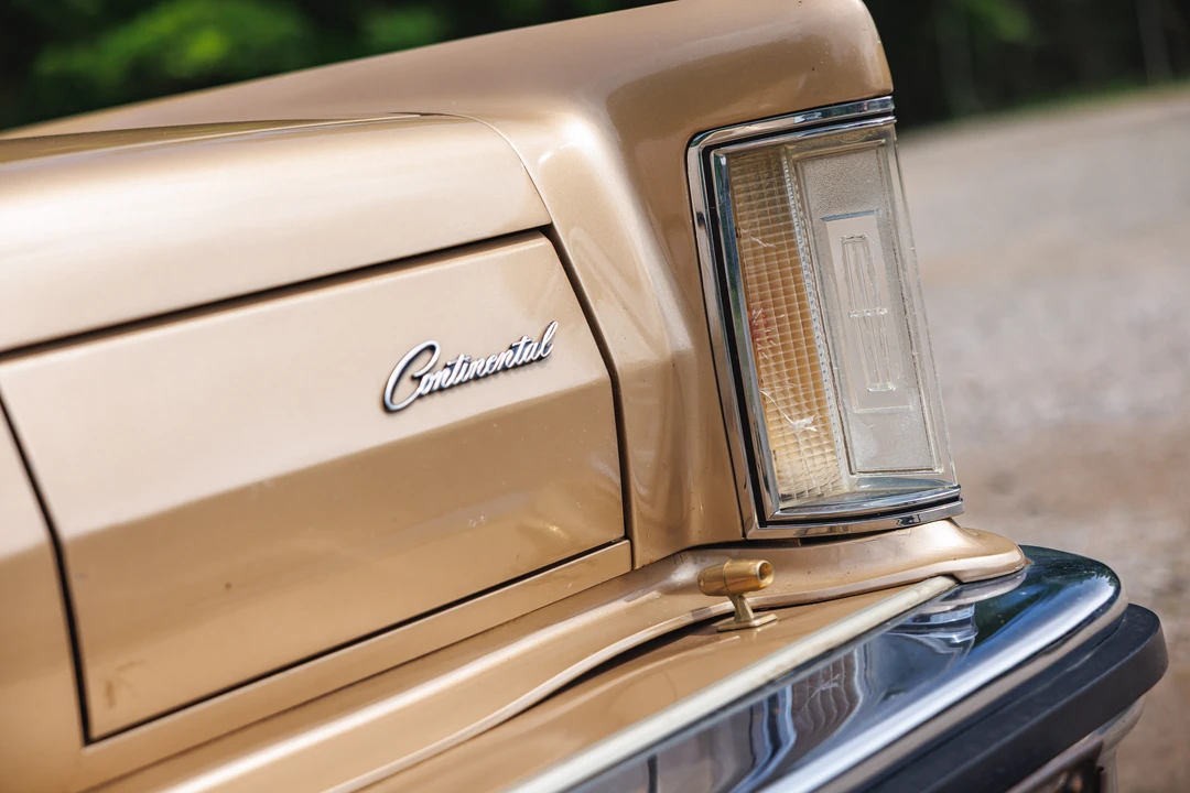 1979 Lincoln Continental Mark V - Image 24 of 31