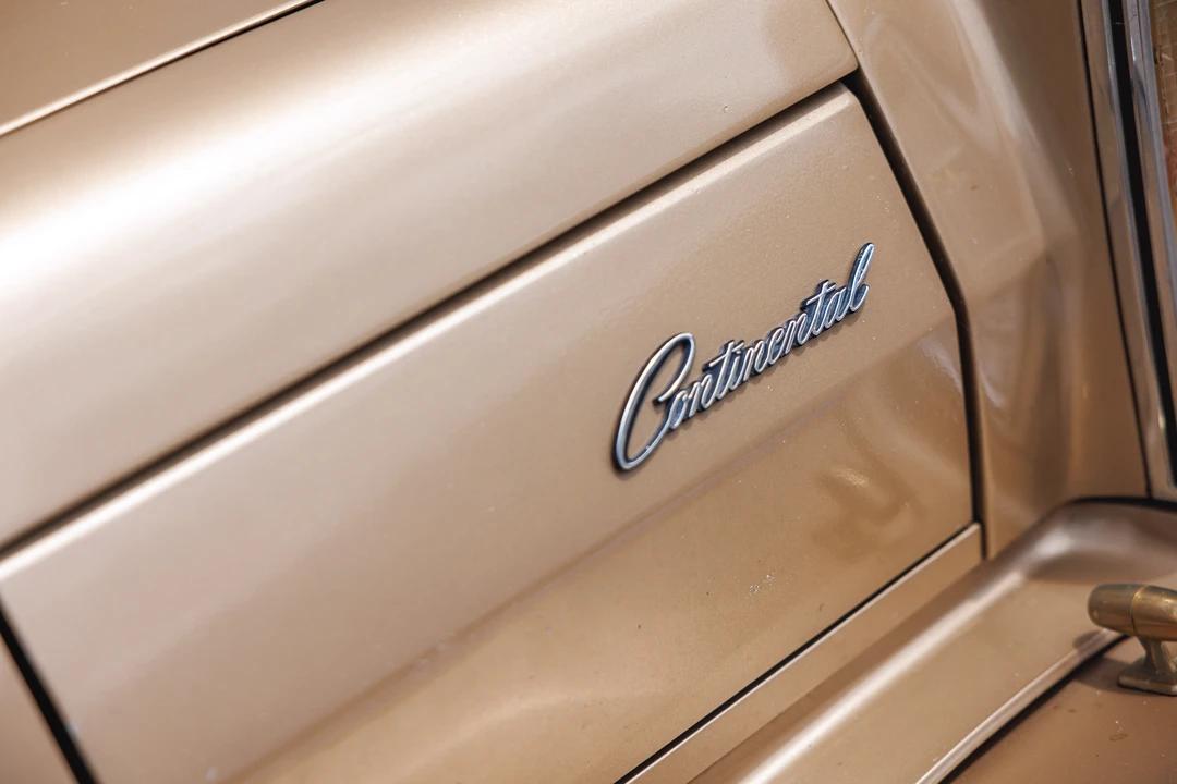 1979 Lincoln Continental Mark V - Image 25 of 31