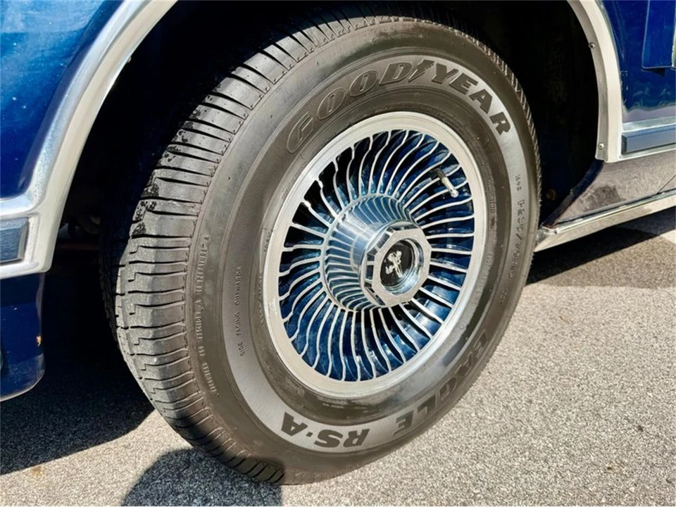 1979 Lincoln Continental Mark V - Image 15 of 31