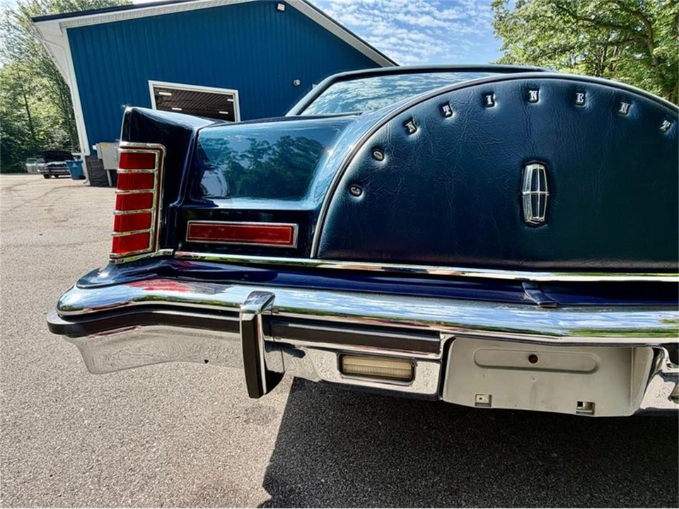 1979 Lincoln Continental Mark V - Image 30 of 31