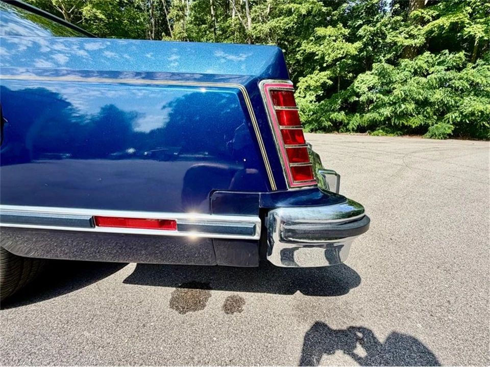 1979 Lincoln Continental Mark V - Image 26 of 31