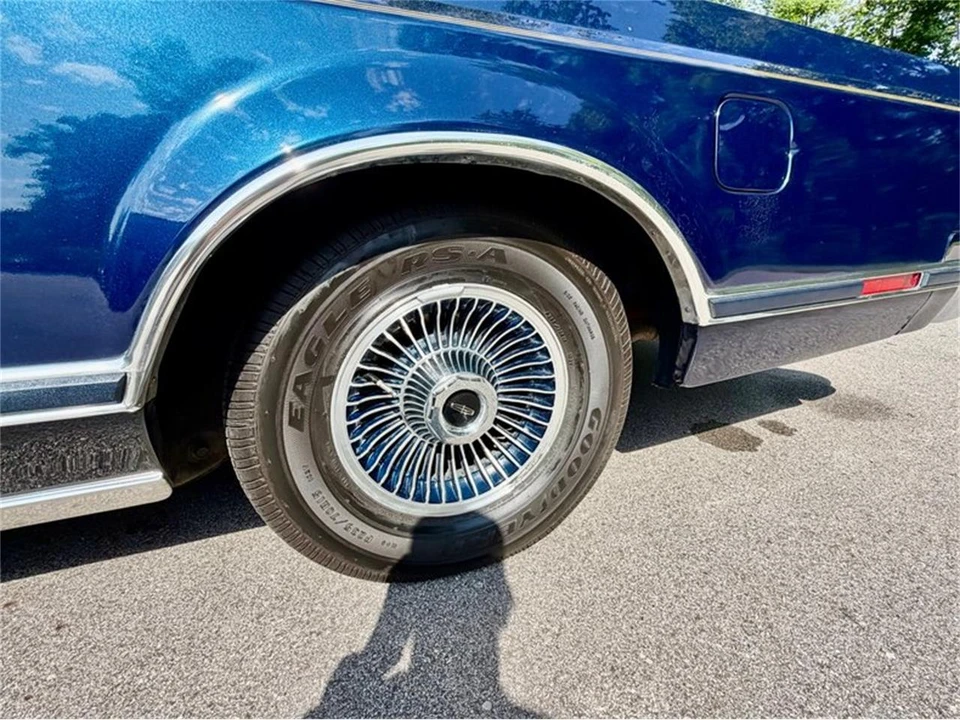 1979 Lincoln Continental Mark V - Image 23 of 31