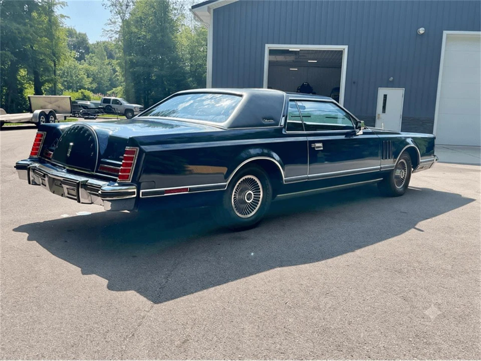 1979 Lincoln Continental Mark V - Image 6 of 31