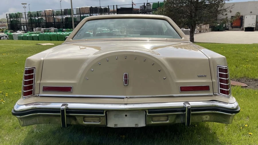 1979 Lincoln Continental Mark V - Image 5 of 15