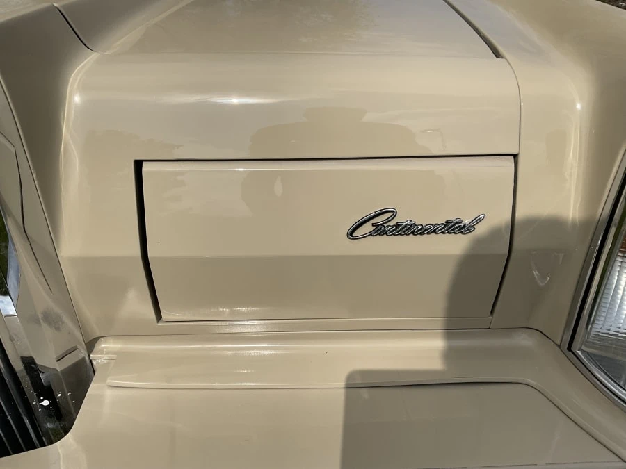 1979 Lincoln Continental Mark V - Image 7 of 15