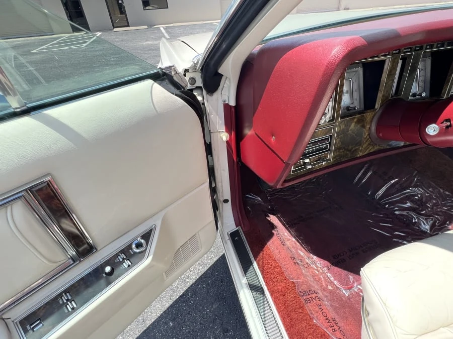 1979 Lincoln Continental Mark V - Image 18 of 26