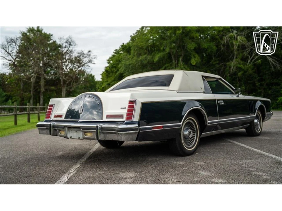 1979 Lincoln Continental Mark V - Image 18 of 31