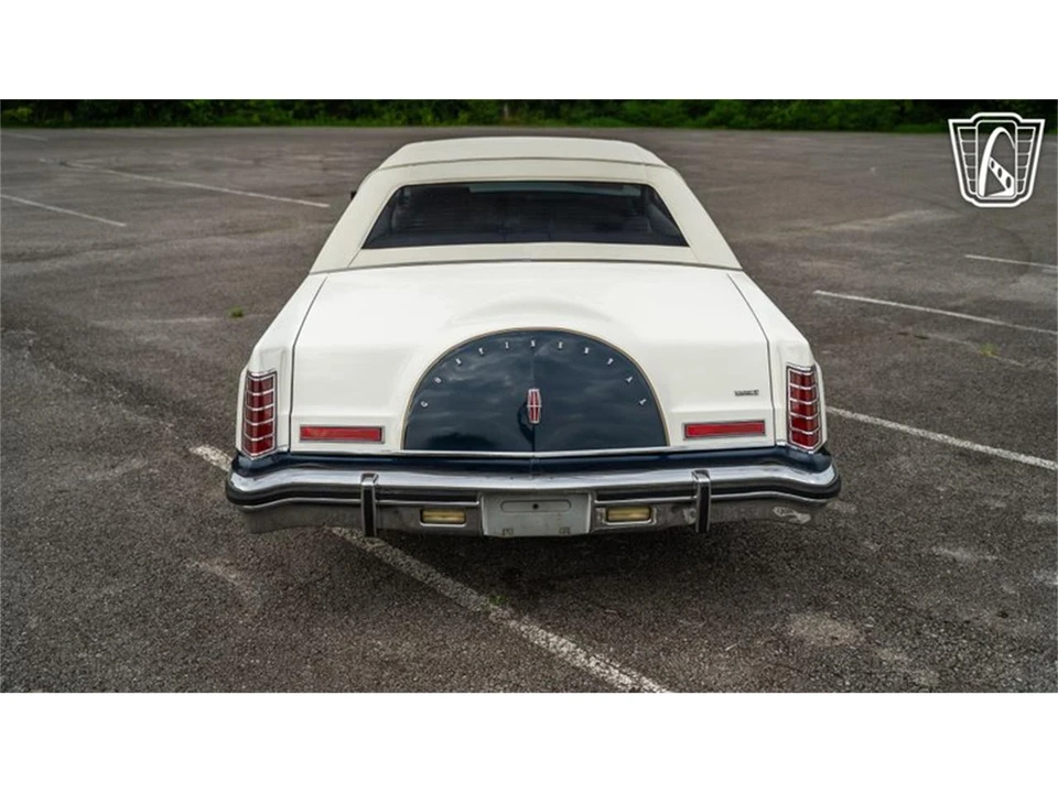 1979 Lincoln Continental Mark V - Image 14 of 31