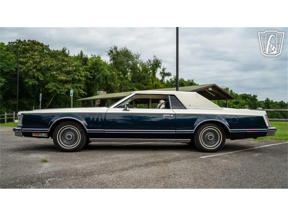1979 Lincoln Continental Mark V - Image 9 of 31