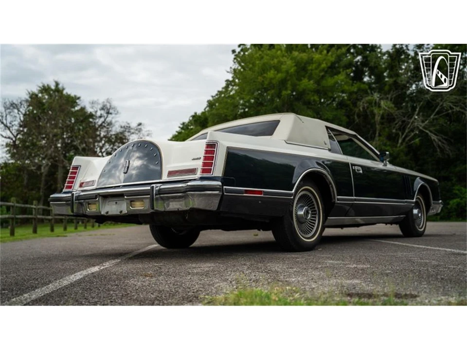 1979 Lincoln Continental Mark V - Image 19 of 31