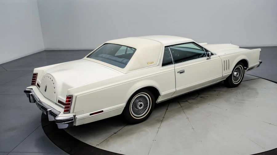 1979 Lincoln Continental Mark V - Image 3 of 31