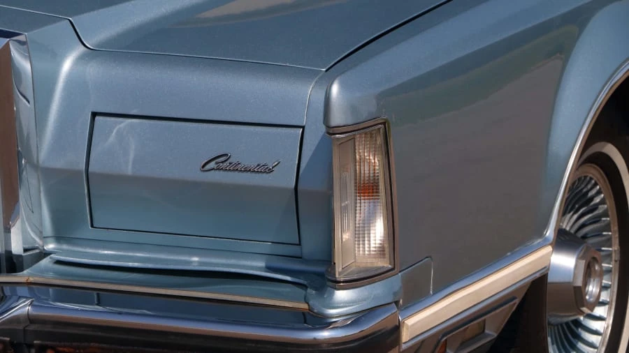 1979 Lincoln Continental Mark V - Image 10 of 12
