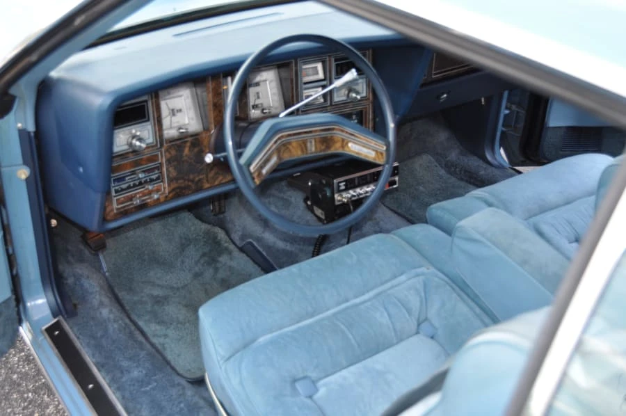 1979 Lincoln Continental Mark V - Image 7 of 9