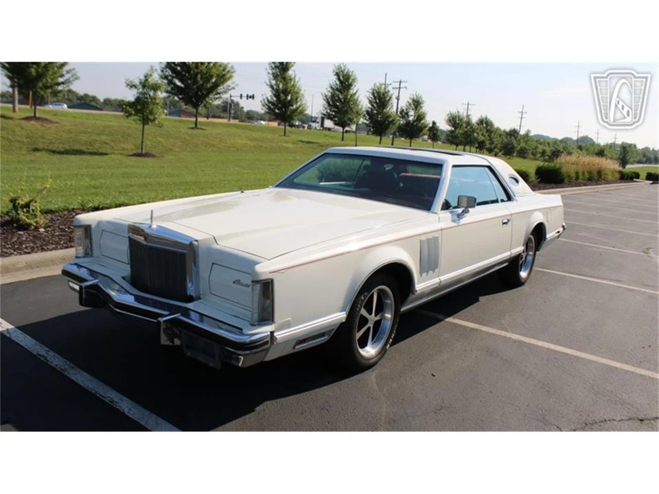 1979 Lincoln Continental Mark V - Image 2 of 31