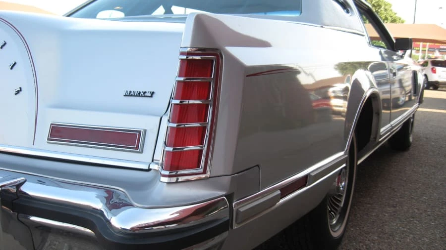 1979 Lincoln Continental Mark V - Image 6 of 7