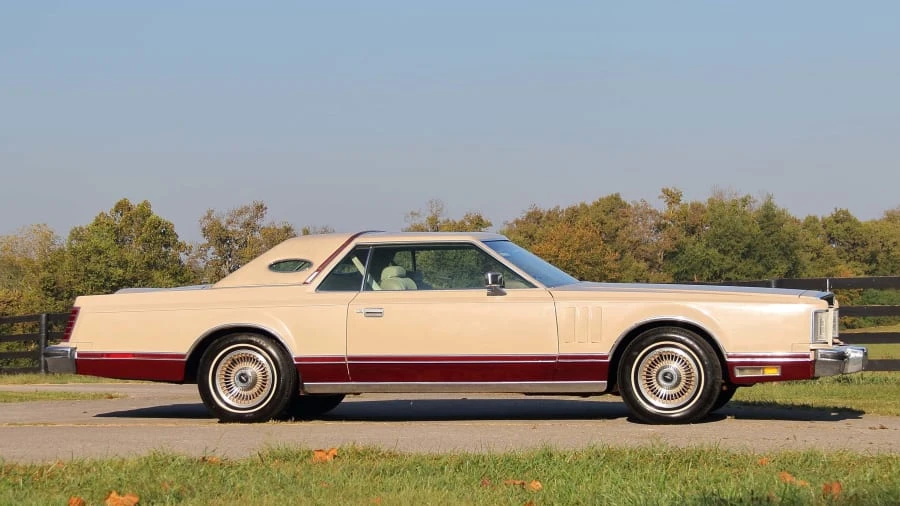 1979 Lincoln Continental Mark V - Image 8 of 14